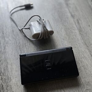 Black Nintendo DS Lite With Charger